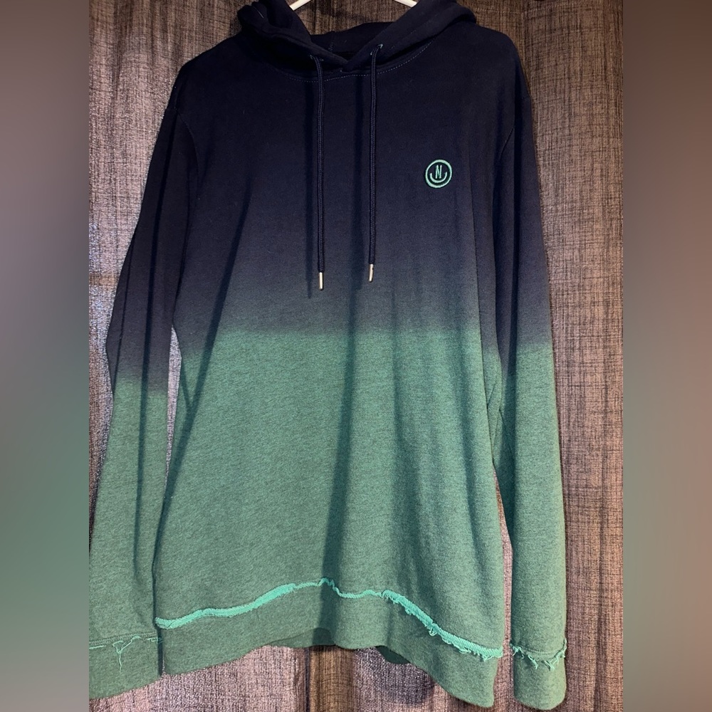 Men’s Neff Hoodie
